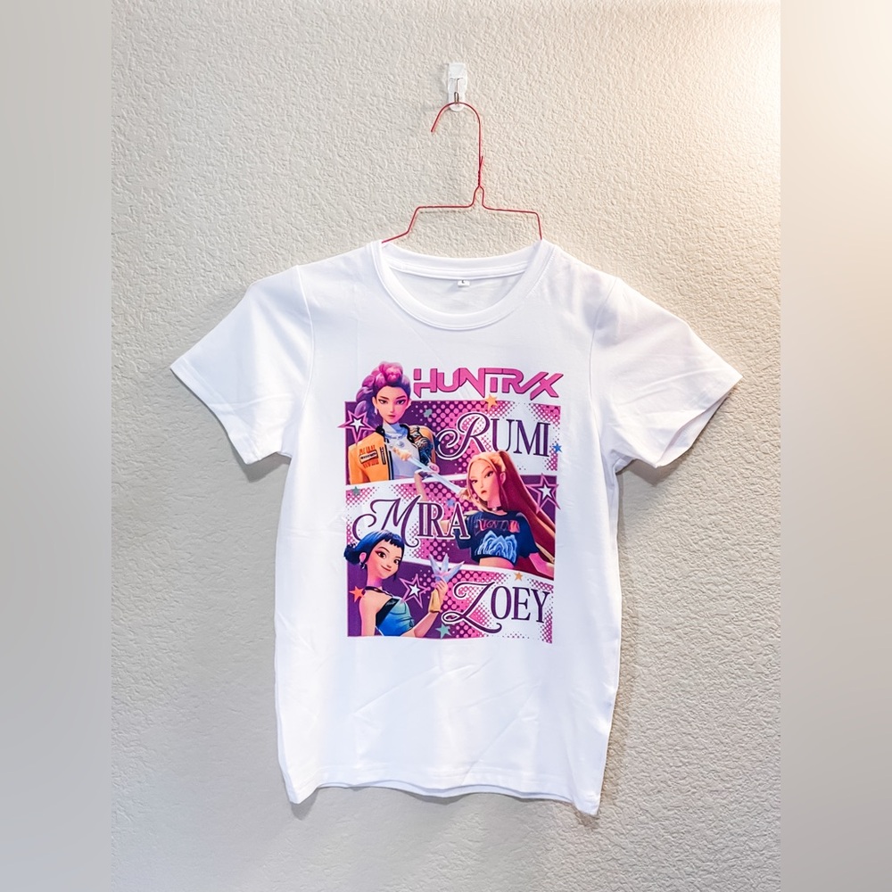 Girls' White Huntrix shirt